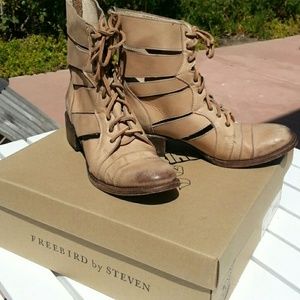 Freebird by Steven Heaven Boots